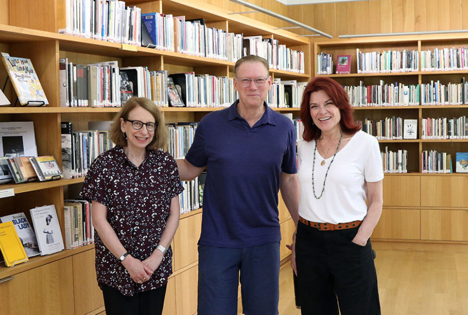 Cartoonist Roz Chast, Resident Director David Macy, and Medalist Rosanne Cash tour the James Baldwin Library before an interview between Chast and Cash. (Joanna Eldredge Morrissey photo)