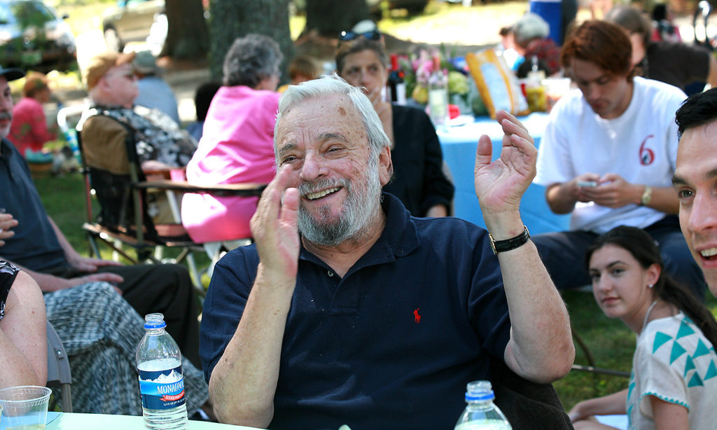 Medalist Stephen Sondheim reacts to a performance of one of his songs. (Joanna Eldredge Morrissey photo)