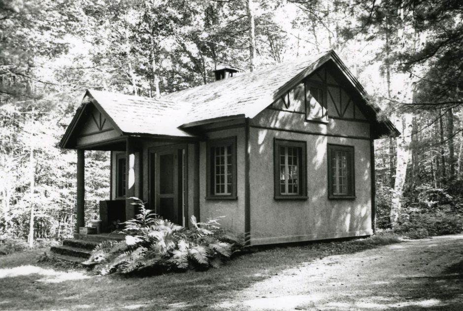 Black and white image of Chapman Studio in summer